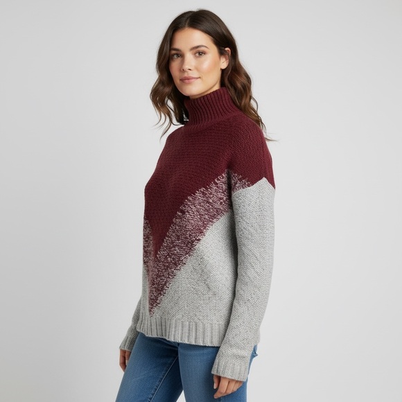 Bloomingdales Pullover Sweater Wool Knit Gray/Burgundy High Neck Size XS - Picture 1 of 13